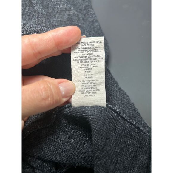 We The Free People Split Back Cowl Turtleneck Top Charcoal Womens Small PS - Picture 7 of 7